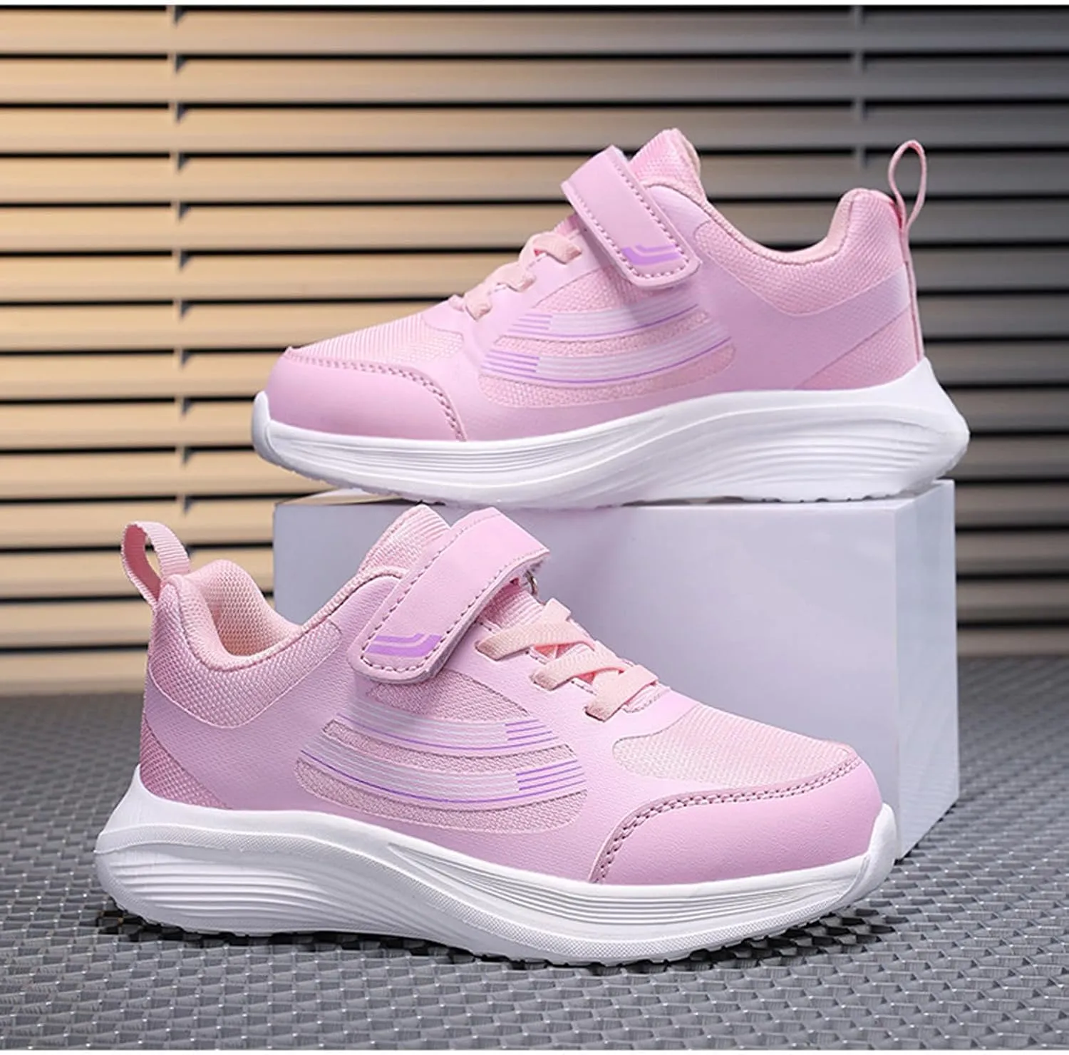 Running Shoes for Kids Hook and Loop Breathable Mesh Girls Sneakers Lightweight Anti-Slip Boys Footwear Trainers